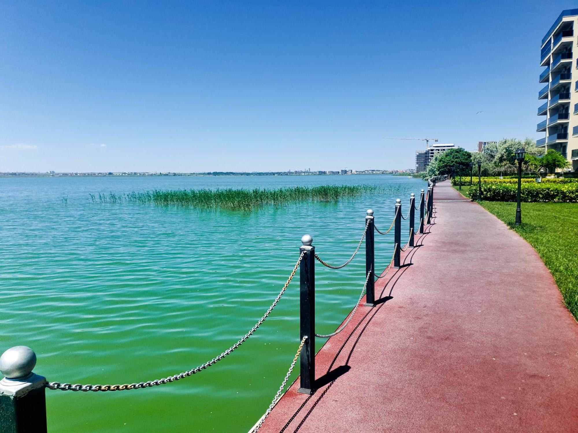 Gota Place Between Lake And Sea Mamaia Ngoại thất bức ảnh